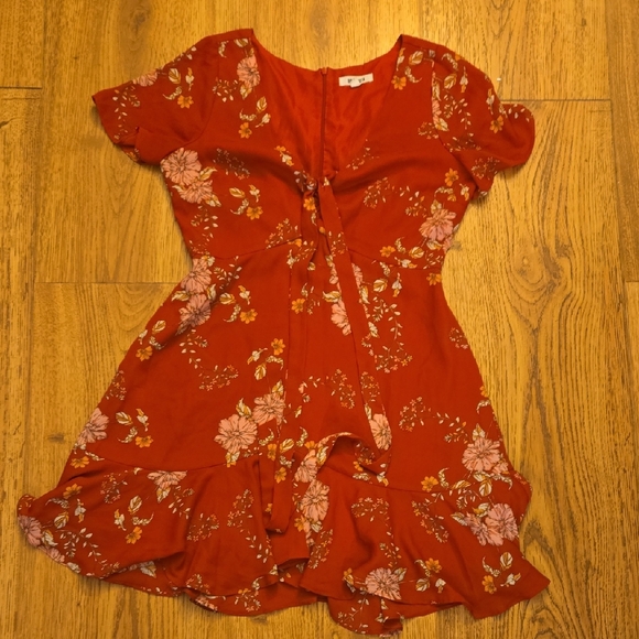 BB Dakota Vibrant Red Dress - Picture 1 of 8